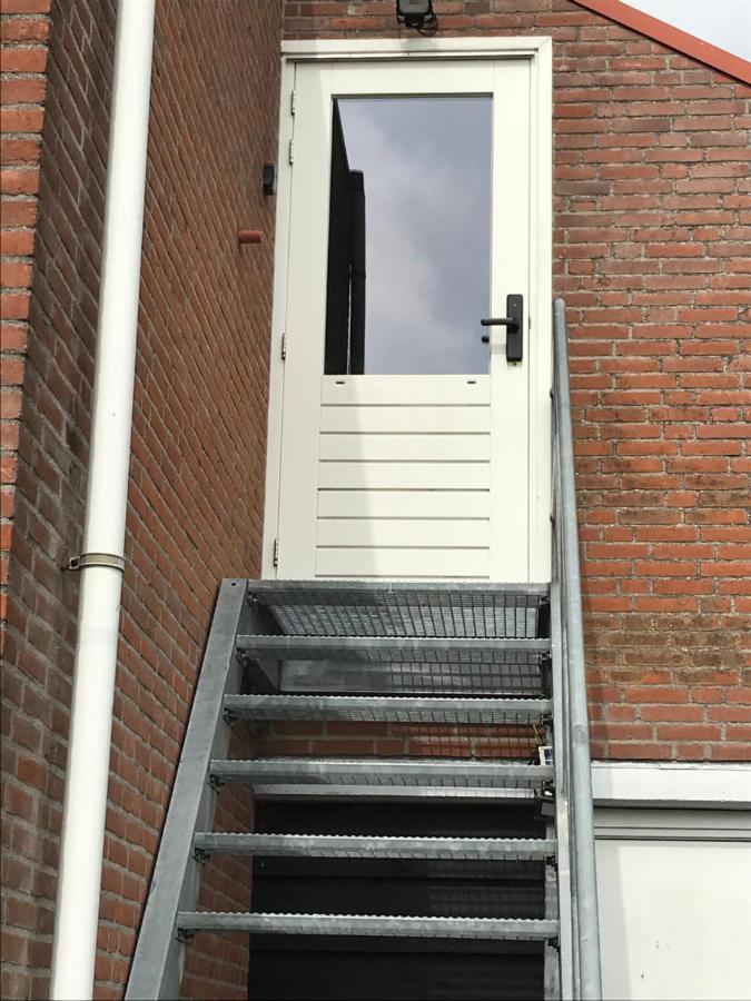 Voormalig Politiebureau Gebruik Welnesstuin Tegen Betaling Bed & Breakfast Ouddorp Eksteriør bilde